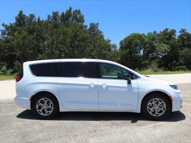 2024 Chrysler Pacifica PACIFICA LIMITED