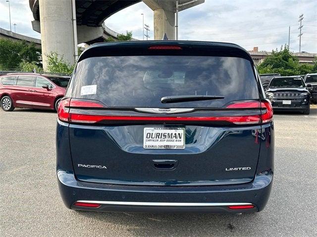 2024 Chrysler Pacifica PACIFICA LIMITED