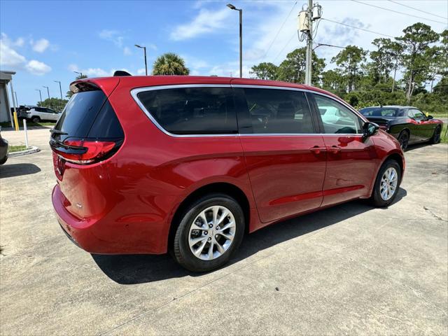 2024 Chrysler Pacifica PACIFICA TOURING L AWD