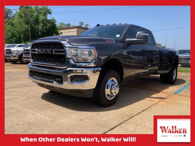 2024 RAM Ram 3500 RAM 3500 TRADESMAN CREW CAB 4X4 8 BOX