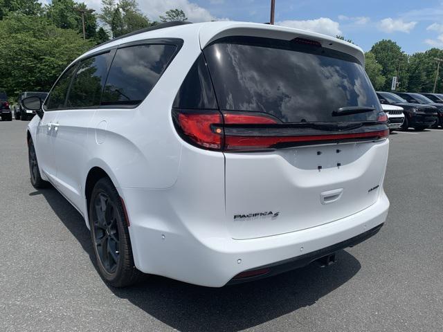 2024 Chrysler Pacifica PACIFICA LIMITED