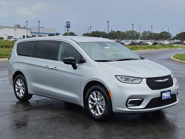 2024 Chrysler Pacifica PACIFICA TOURING L AWD