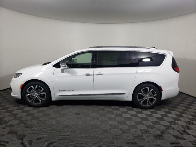 2024 Chrysler Pacifica PACIFICA PINNACLE