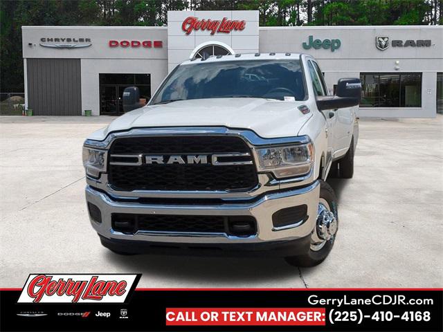 2024 RAM Ram 3500 RAM 3500 TRADESMAN CREW CAB 4X4 8 BOX