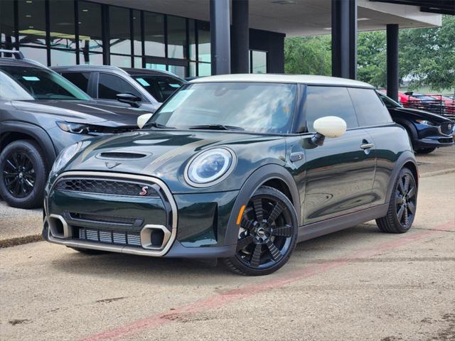 2024 MINI Hardtop