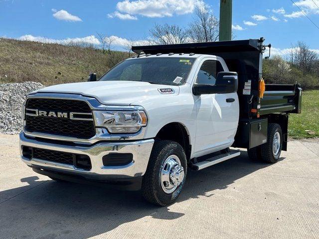 2024 RAM Ram 3500 Chassis Cab RAM 3500 TRADESMAN CHASSIS REGULAR CAB 4X4 60 CA