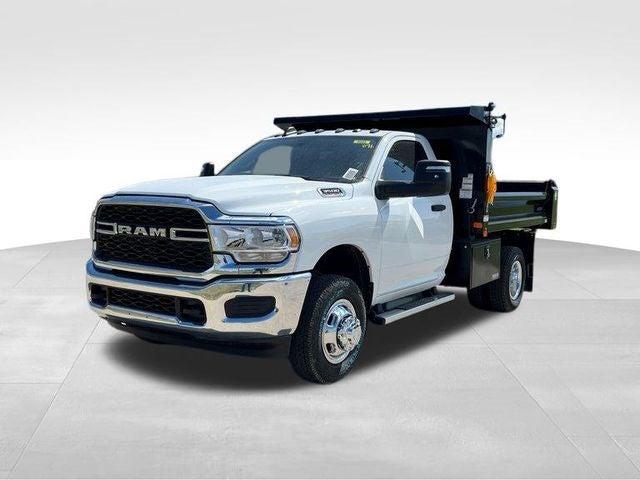 2024 RAM Ram 3500 Chassis Cab RAM 3500 TRADESMAN CHASSIS REGULAR CAB 4X4 60 CA