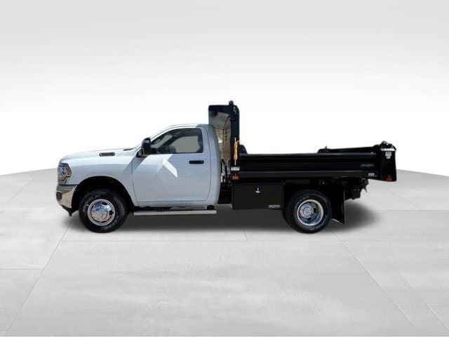 2024 RAM Ram 3500 Chassis Cab RAM 3500 TRADESMAN CHASSIS REGULAR CAB 4X4 60 CA