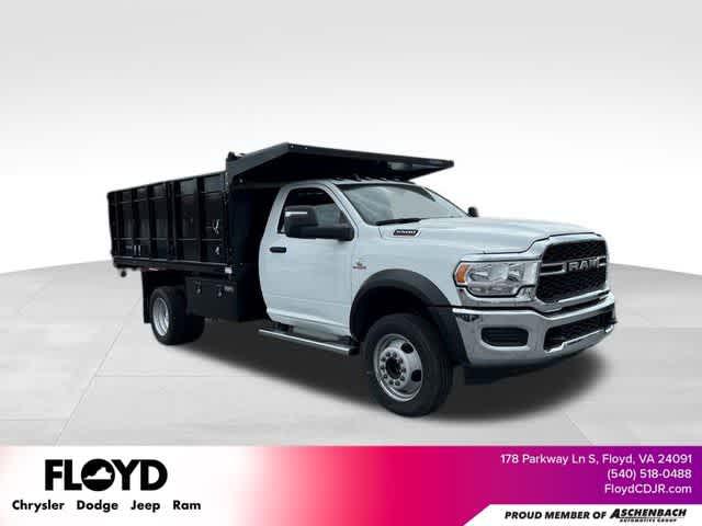 2024 RAM Ram 5500 Chassis Cab RAM 5500 TRADESMAN CHASSIS REGULAR CAB 4X4 84 CA 2024 RAM Ram 5500 Chassis Cab RAM 5500 TRADESMAN CHASSIS REGULAR CAB 4X4 84 CA