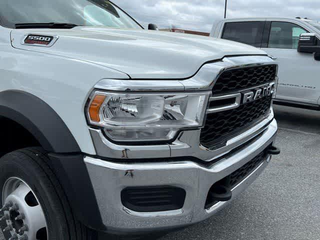 2024 RAM Ram 5500 Chassis Cab RAM 5500 TRADESMAN CHASSIS REGULAR CAB 4X4 84 CA 2024 RAM Ram 5500 Chassis Cab RAM 5500 TRADESMAN CHASSIS REGULAR CAB 4X4 84 CA