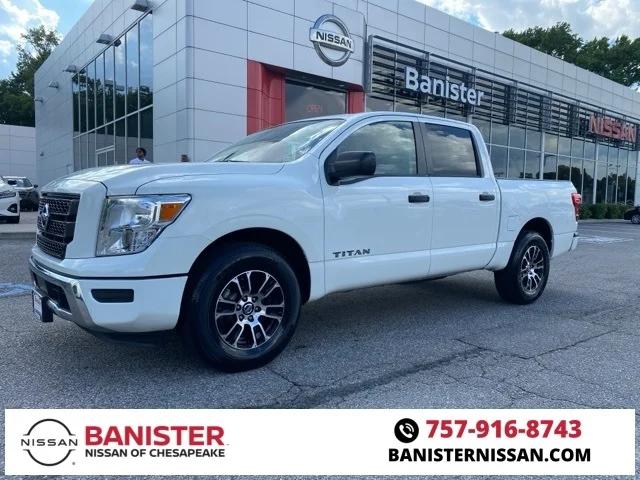 2022 Nissan TITAN Crew Cab SV 4x2