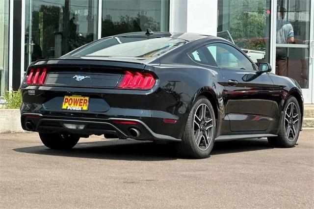 2022 Ford Mustang EcoBoost Premium Fastback