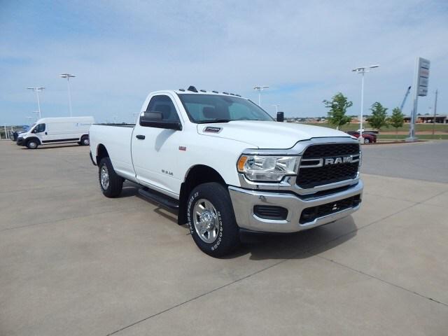 2022 RAM 2500 Tradesman Regular Cab 4x4 8 Box