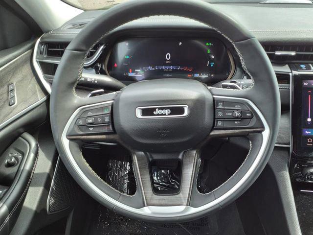 2023 Jeep Grand Cherokee Unknown