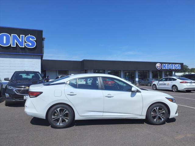 2022 Nissan Sentra SV Xtronic CVT