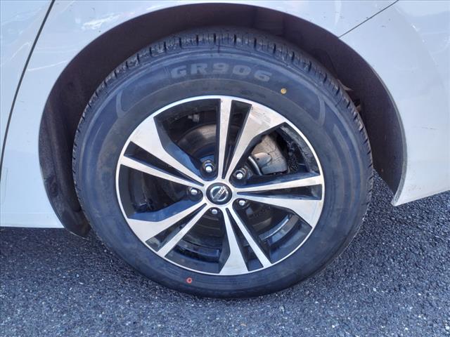 2022 Nissan Sentra SV Xtronic CVT
