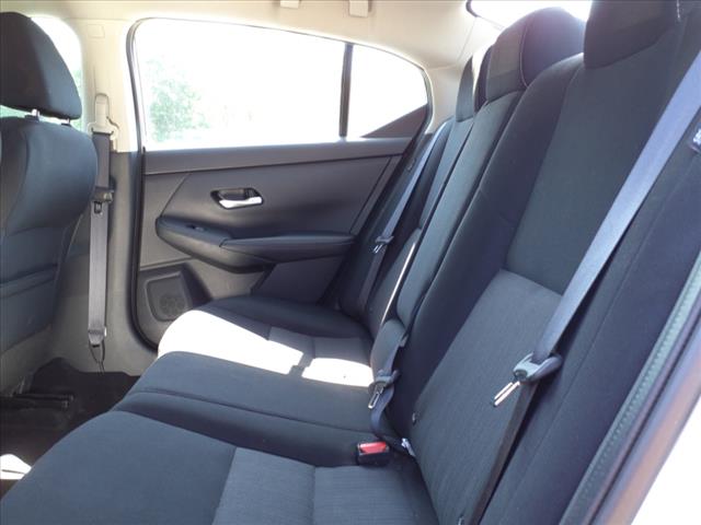 2022 Nissan Sentra SV Xtronic CVT