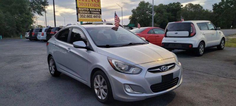 2012 Hyundai Accent GLS