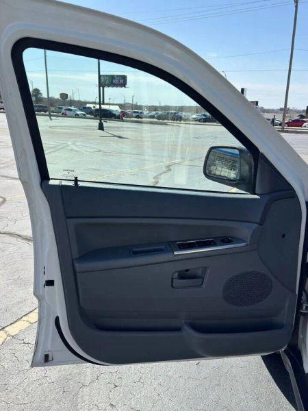 2006 Jeep Grand Cherokee Laredo