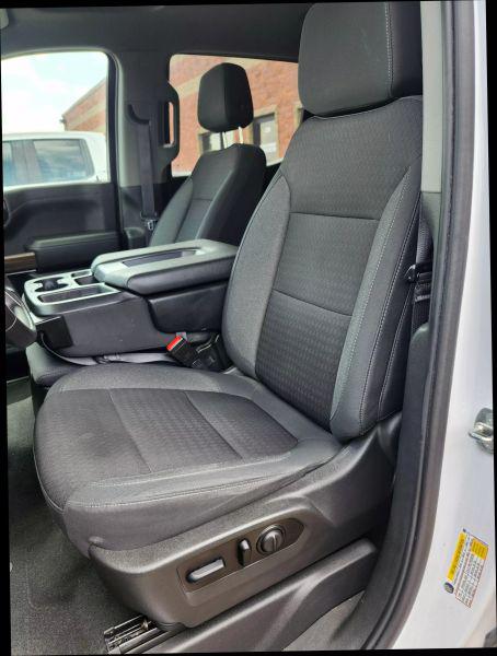 2021 Chevrolet Silverado 1500 4WD Crew Cab Short Bed LT