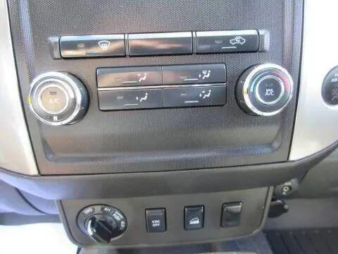 2010 Nissan Frontier LE