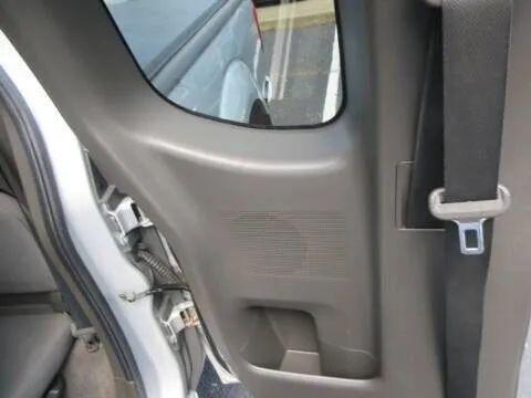 2010 Nissan Frontier LE