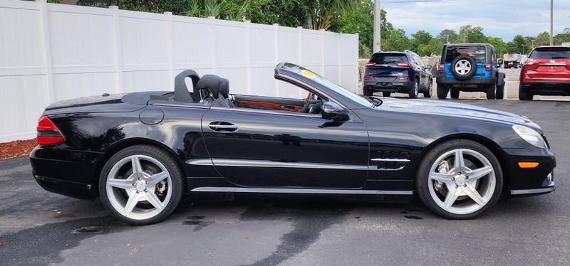 2009 Mercedes-Benz SL SL 550 SL 550 Roadster 2D