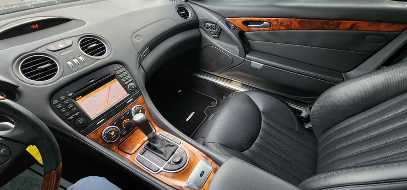 2009 Mercedes-Benz SL SL 550 SL 550 Roadster 2D