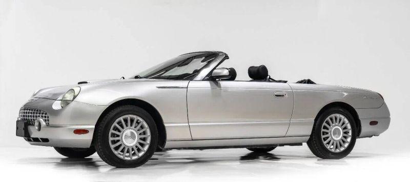 2005 Ford Thunderbird Deluxe Convertible 2D