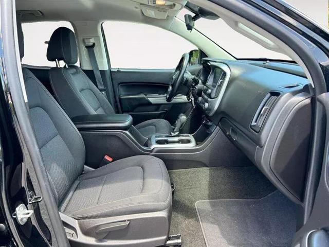 2017 Chevrolet Colorado LT