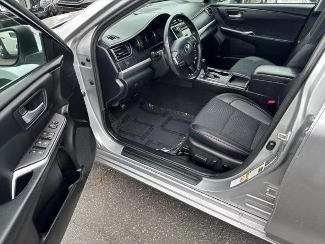 2015 Toyota Camry SE