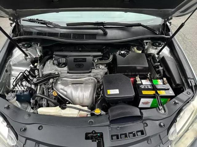 2015 Toyota Camry SE