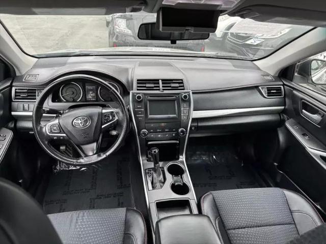 2015 Toyota Camry SE