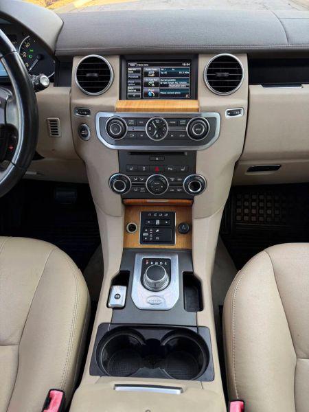 2014 Land Rover LR4 HSE Sport Utility 4D