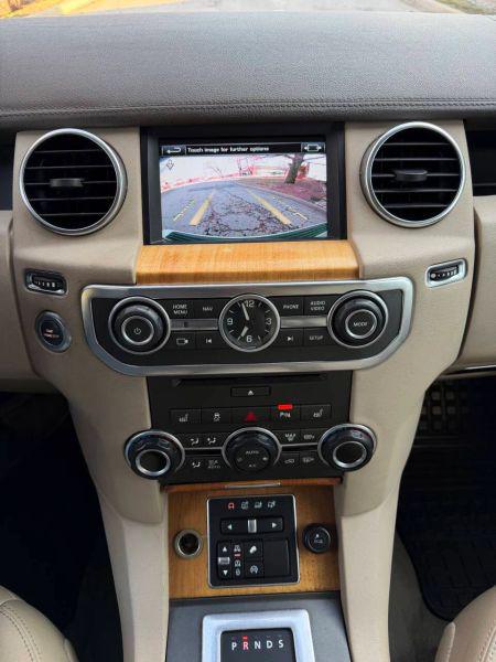 2014 Land Rover LR4 HSE Sport Utility 4D