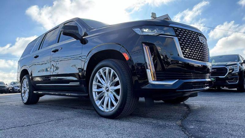2021 Cadillac Escalade ESV 4WD Luxury