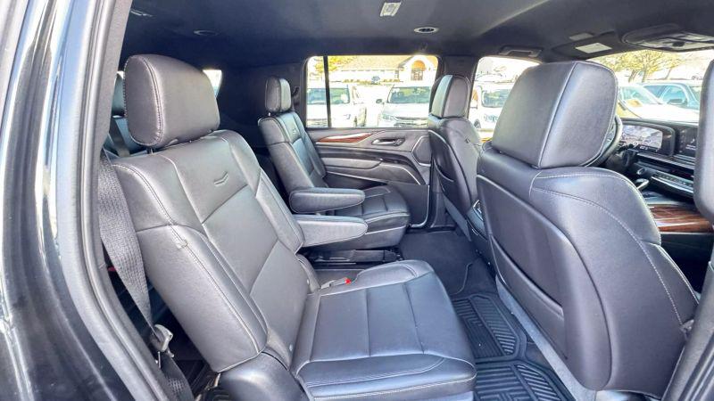 2021 Cadillac Escalade ESV 4WD Luxury
