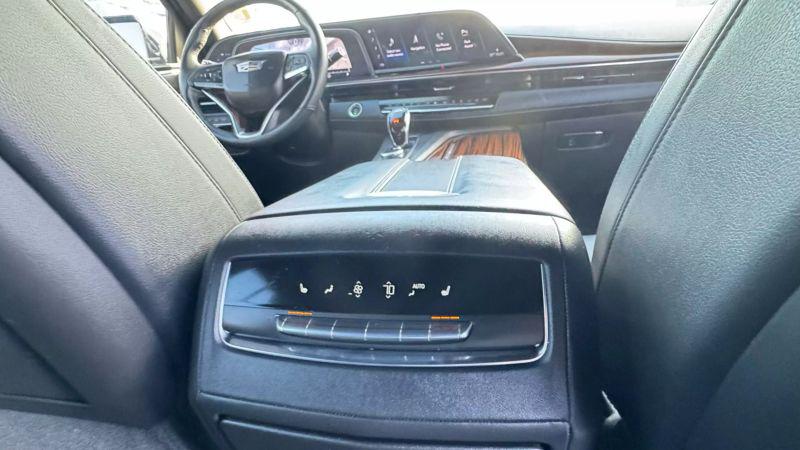 2021 Cadillac Escalade ESV 4WD Luxury