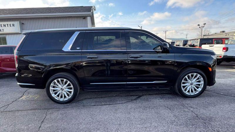 2021 Cadillac Escalade ESV 4WD Luxury