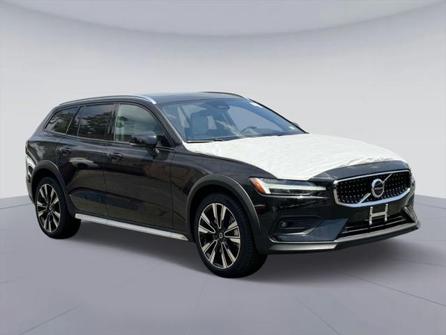 2024 Volvo V60 Cross Country B5 Ultimate