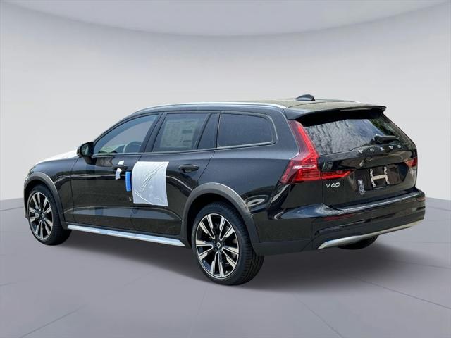 2024 Volvo V60 Cross Country B5 Ultimate