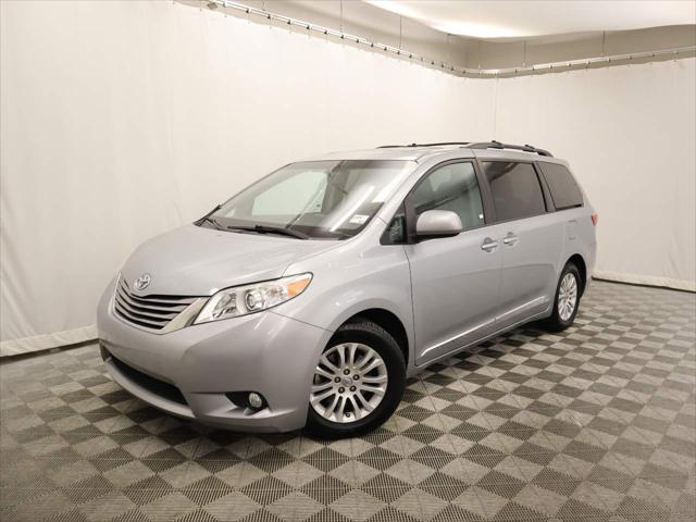 2017 Toyota Sienna 