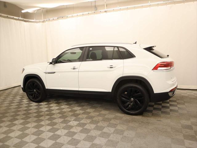 2020 Volkswagen Atlas Cross Sport 2.0T SE w/Technology 2020 Volkswagen Atlas Cross Sport 2.0T SE w/Technology