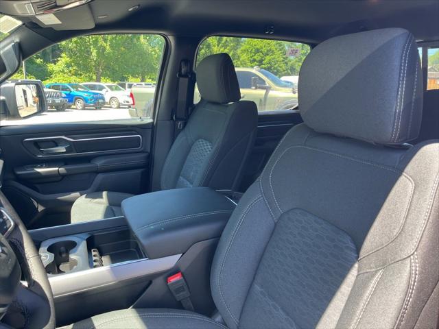 2025 Ram 1500 Big Horn Crew Cab 4x4 64 Box