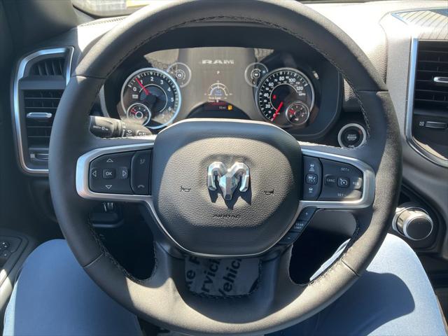 2025 Ram 1500 Big Horn Crew Cab 4x4 64 Box