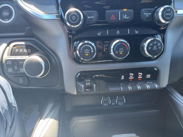 2025 Ram 1500 Big Horn Crew Cab 4x4 64 Box