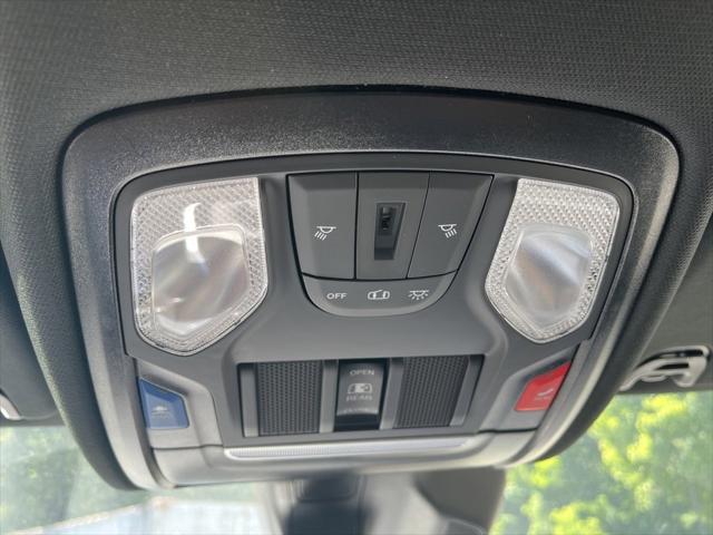 2025 Ram 1500 Big Horn Crew Cab 4x4 64 Box