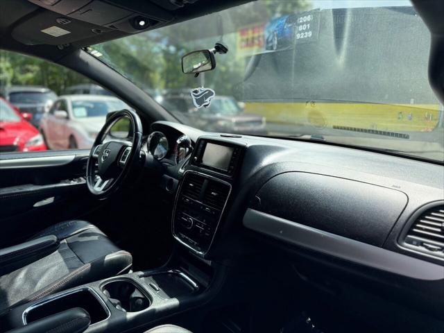 2014 Dodge Grand Caravan R/T
