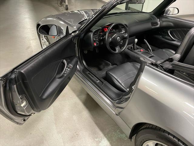 2000 Honda S2000 Base 2dr Convertible