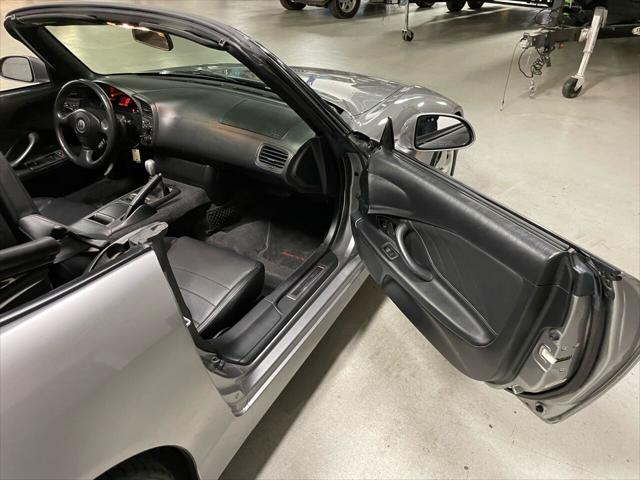 2000 Honda S2000 Base 2dr Convertible